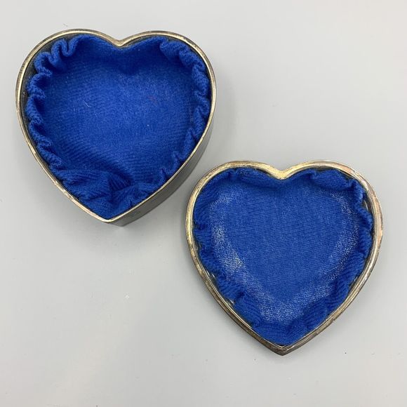 Vtg Metal Silver Toned Heart Trinket Box Blue Lining Jewely Box Gold Tone Bow - Picture 4 of 16